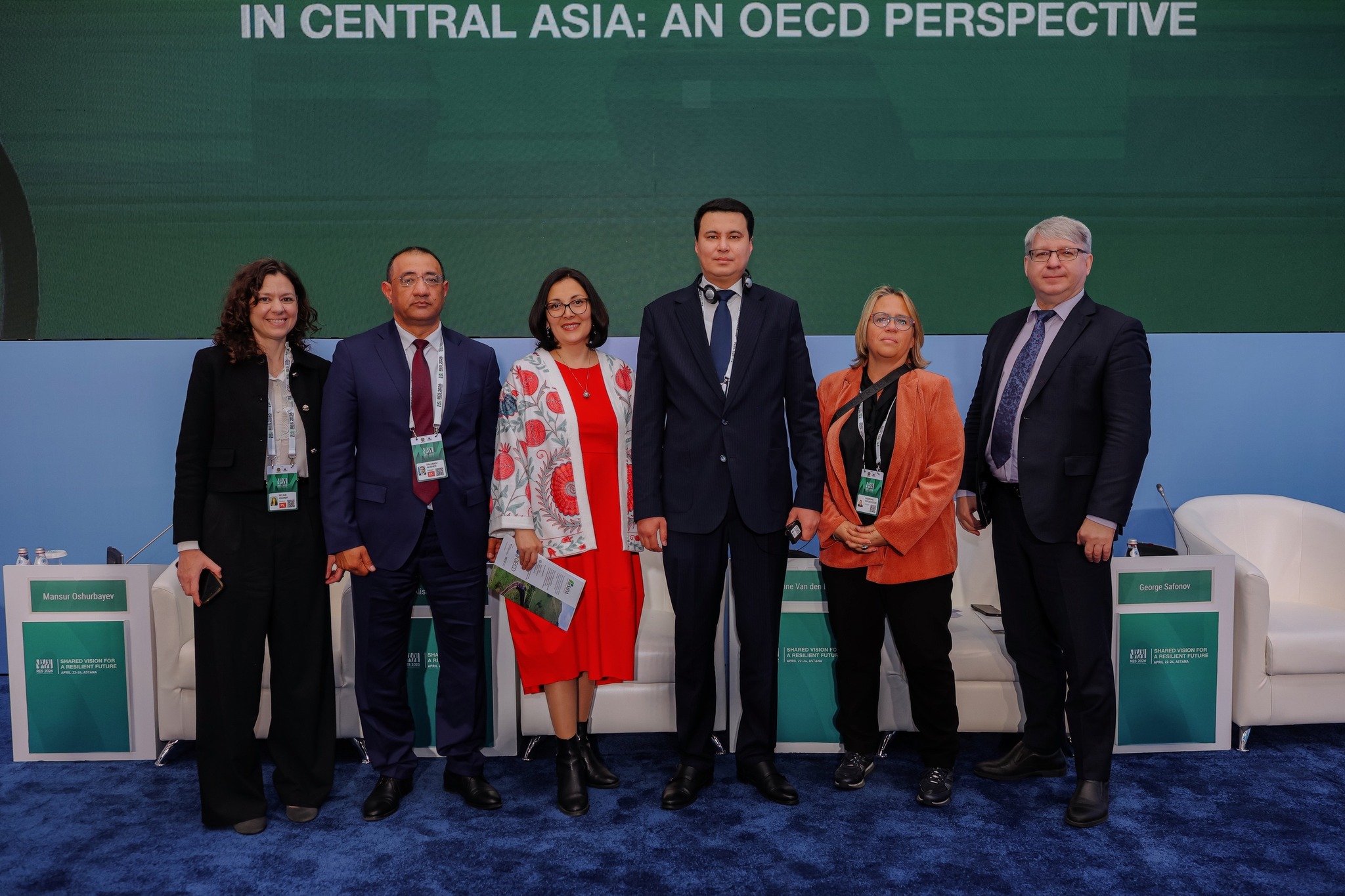 678610029 986145960587865 6137513616702796000 N