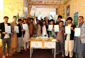75 студентов из Афганистана окончили программу предпринимательства в ШПНО