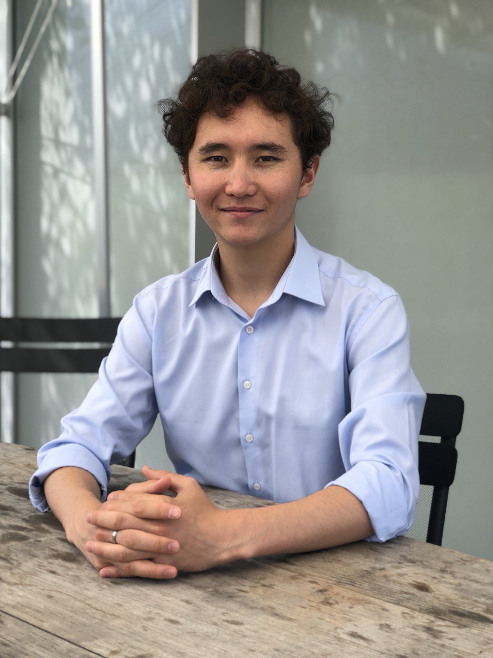 Из Нарына в Париж: путешествие выпускника УЦА