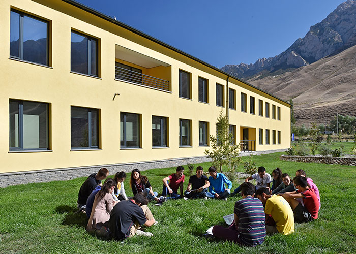 Studyingoncampus5