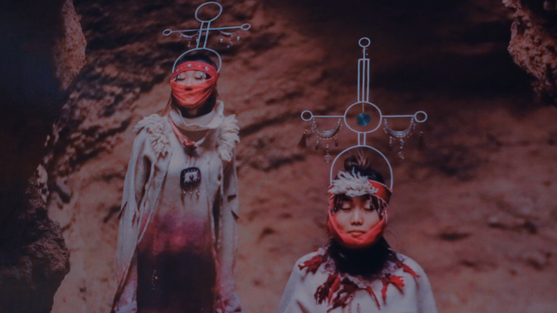 6D Фото.00 02 53 11.Still020